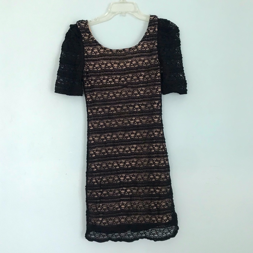 Lace dress